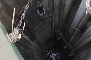 El problema de las toallitas húmedas en la medición de nivel en pozos de aguas residuales