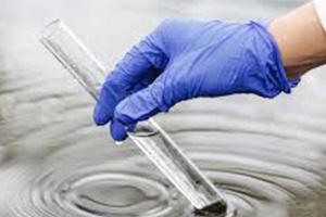 Auxiliar de Laboratorio (Hidrobiología). Programa INVESTIGO