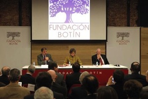 García Tejerina: "El agua constituye uno de los cinco principales retos para la estabilidad mundial en los próximos años"