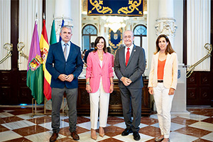 La Junta y el Ayuntamiento de Málaga acuerdan el uso de las aguas subterráneas del Metro para riego y baldeo