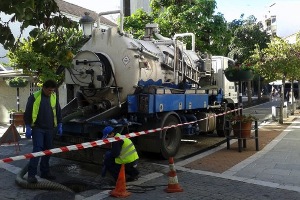 El Ayuntamiento de Estepona le declara la guerra a los malos olores en su red de alcantarillado