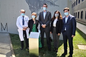 Miya entre los donantes de la nueva Unidad de Cuidados Intensivos del Hospital Pedro Hispano en Portugal