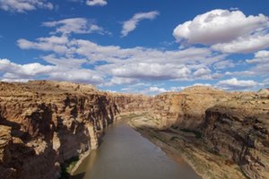 Inversiones para la reutilización del agua, en la cuenca del río Colorado en E.E.U.U.