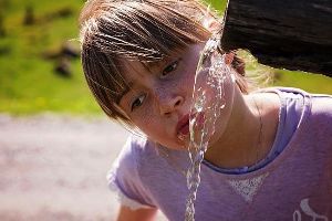 Análisis de radiactividad en aguas de consumo