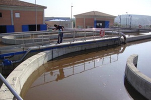 El Gobierno de Murcia realizará obras para que los regantes de varios municipios puedan aprovechar las aguas de la EDAR