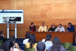 La desalación de agua con energías renovables reduce el coste de su producción a la mitad