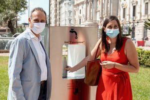 Valencia estrena una nueva generación de fuentes públicas de agua fresca con todas las medidas frente al COVID 19