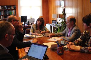 El MAPAMA se reúne con el alcalde de Santiago de Compostela para tratar de ubicar la EDAR de O Souto