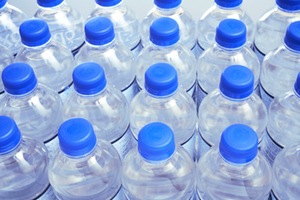 En México se gasta más dinero en agua embotellada que en la distribuida por la red