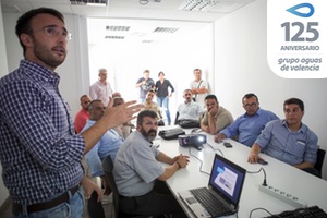 Una delegación de Palestina descubre la gestión tecnológica del Grupo Aguas de Valencia