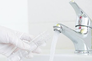 Detectamos microplásticos en el agua del grifo