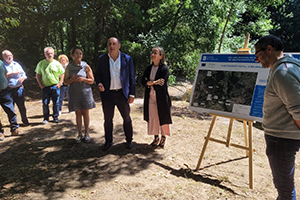 Ethel Vázquez avanza que a finales de año se iniciarán las obras de mejora del abastecimiento de Arbo en Pontevedra