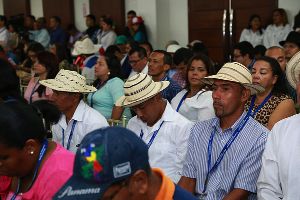 Una visión histórica de la organización comunitaria de servicios de agua y saneamiento