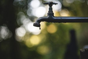 Los metales de las tuberías pueden convertir el agua en un caldo de cultivo para bacterias