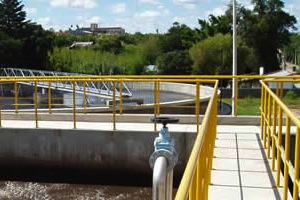 Abengoa se adjudica obras de saneamiento en Uruguay por 13 millones de dólares