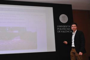 "Apostar por sistemas urbanos de drenaje sostenible ayudará a las ciudades a adaptarse al cambio climático"