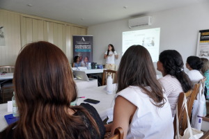 D&iacute;a Internacional de la Mujer: &uacute;nete a la corriente del cambio con Aqualia