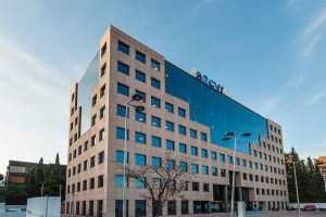 Sacyr aumenta el 5% el flujo de caja operativo, hasta 1.359 M&euro;, y logra cinco nuevos proyectos concesionales en 2025