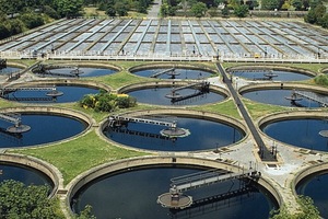 Las depuradoras de aguas residuales urbanas provocan la resistencia de algunas bacterias a los antibióticos