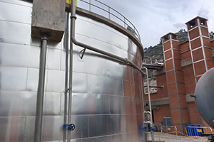 Aigües de Manresa aísla los digestores de sus EDAR para mejorar su aislamiento térmico y aumentar la producción energética