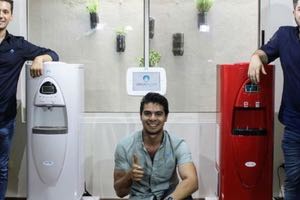 Una joven empresa mexicana logra crear una máquina que genera agua potable gracias al aire de la atmósfera