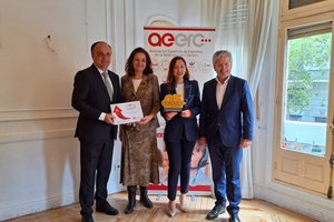 Facsa recibe el premio CRECE 2025 de la AEERC por su impulso a la innovación y la excelencia en la atención al cliente