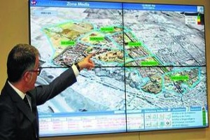 Aguas de Huelva alerta de los efectos de arrojar toallitas al inodoro y trabaja en cartografiar la red de alcantarillado de la ciudad