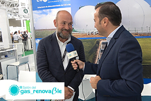 Pedro Morate, director gerente de IBEROSPEC nos recibe en su stand del "III Salón del Gas Renovable"