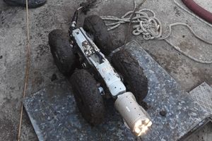 La ACA utiliza una cámara robot para inspeccionar diversos elementos de la toma de Foix en Barcelona