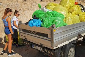 Más de 11 toneladas de residuos retirados de los ríos valencianos