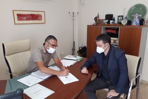 El Ayuntamiento de Montserrat y Global Omnium colaboran para detectar Covid-19 mediante análisis de las aguas residuales y alcantarillado