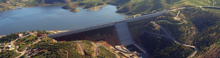 El MAGRAMA licita por 5 millones de euros la explotación de 5 embalses ubicados en las provincias de Córdoba, Ciudad Real y Albacete