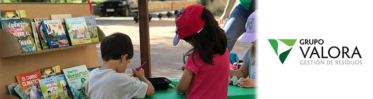 Más de 60 escolares de Mira participan en una jornada divulgativa sobre compostaje