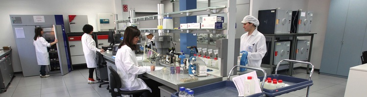 AGUAS DE VALENCIA realiza 300.000 controles analíticos para garantizar la calidad del agua en 2014