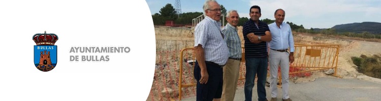 Representantes del Ayuntamiento de Bullas en Murcia y de la comunidad de regantes visitan las obras de la nueva depuradora para conocer la evolución