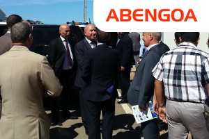 El Ministro de Agua y Medio Ambiente de Argelia visita la recién inaugurada planta desaladora de Abengoa en Ténès