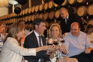 Murcia destaca el importante valor medioambiental de las EDARI en las bodegas de la Región