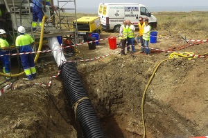 Aqualia utiliza una técnica novedosa para reparar el colector de la EDAR de Barbate en Cádiz