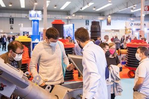 SMAGUA y SPAPER con importante actividad comercial y convertidos en un gran foro de debate sectorial