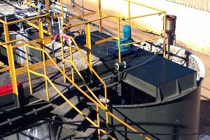 IBEROSPEC instala un nuevo agitador hiperboloide de Invent en una planta de aguas de mina de ENUSA para reducir el consumo eléctrico