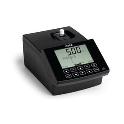 Espectrofotómetro IRIS (HI802), diseñado específicamente para el análisis de las aguas residuales