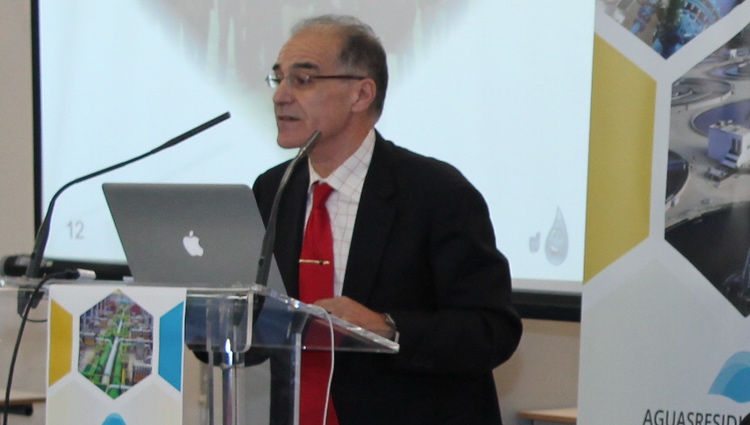 Rafael Marín nos habla sobre la dimensión actual del problema de las toallitas húmedas, microplásticos y emergentes en las redes de saneamiento