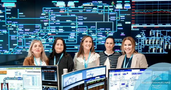 Mujeres del agua: 24 horas de vigilancia para que no falte ni una gota tambi&eacute;n el 8-M