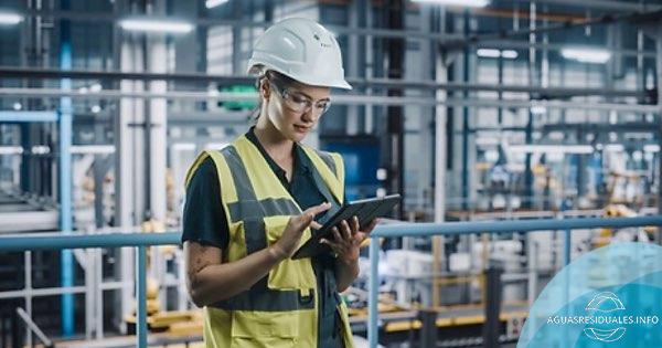 Infraestructuras h&iacute;dricas y brecha de habilidades: &iquest;un freno para la transformaci&oacute;n digital?