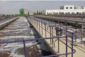 Análisis comparativo para el tratamiento de agua entre un sistema lagunar y proceso de aereación