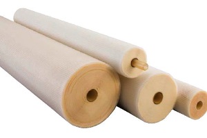 Estudio del tratamiento de un agua con alto contenido en silicatos de zirconio mediante Microfiltración y Ultrafiltración