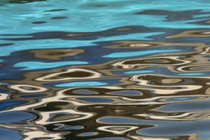 Eliminación de contaminantes emergentes presentes en aguas residuales por métodos físicos y químicos